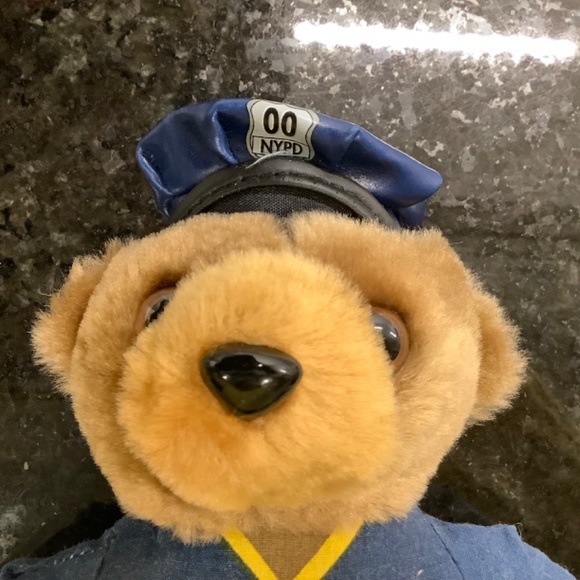 Good Stuff New York Policeman Bear 8.5" - Picture 2 of 6